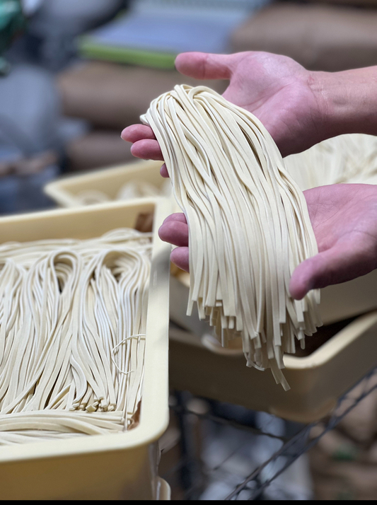 手作りの熟成麺